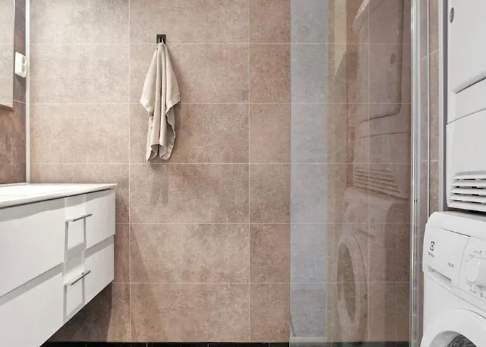 Spacious And Close To The Center Tromsø